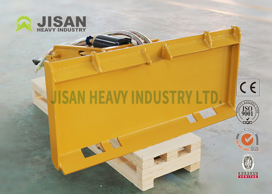 รถตักตีนตะขาบ Mulcher Rock Saw Sweeper Skid Steer Loader Hammer For Snow Blower
