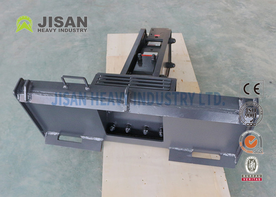 คนขับใช้เสาเข็มไฮดรอลิก Bobcat Skid Steer Loader Hammer