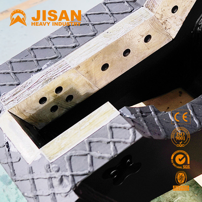 JS680RT กรรไกรเหล็กไฮดรอลิกสำหรับงานหนักสำหรับการรื้อถอนยานพาหนะด้วยแรงตัด 1500T